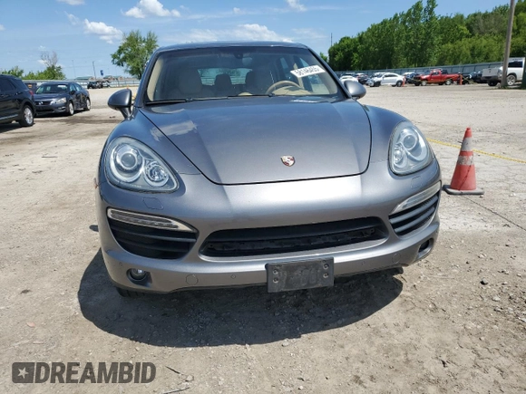 2012 Porsche Cayenne S с VIN WP1AB2A23CLA44604, выставлен на аукционе Copart как лот 58146455 с пробегом 370 299 миль миль и Списание • Salvage title. История ставок и продаж доступна на DreamBid. Изображение 5.