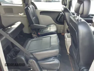 2012 Chrysler Town & Country Touring with VIN 2C4RC1BG5CR400323, listed as a IAAI auction lot 41902471 with 999,999 mi miles. Bid and sale history available at carsss.com. Image 8.