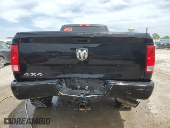 2014 Ram 2500 Tradesman z VIN 3C6UR5HL4EG173873, wystawiony jako Copart lot #55345715 z przebiegiem 299 713 mil mil oraz Czysty tytuł • Clean title. Historia ofert i sprzedaży dostępna na DreamBid. Obrazek 6.