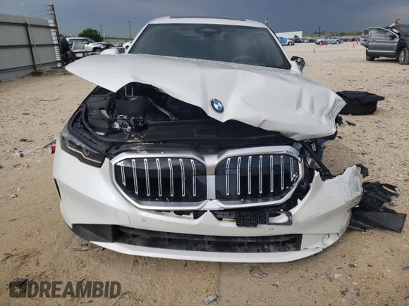 2024 BMW 5 Series 530i with VIN WBA43FJ03RCR91147, listed as a Copart auction lot 61890014 with 0 mi miles and Salvage Title. Bid and sale history available at carsss.com. Image 5.