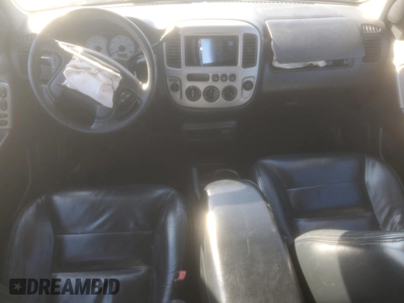 2004 Ford Escape Limited with VIN 1FMCU94124KA51594, listed as a Copart auction lot 44187285 with 145,365 mi miles and Salvage Title. Bid and sale history available at carsss.com. Image 8.