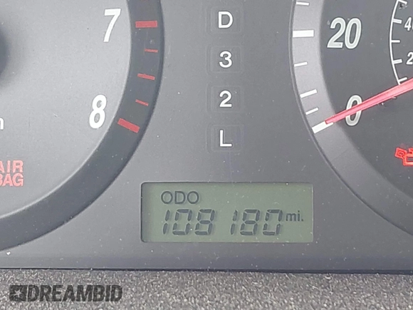 2004 Hyundai Elantra GLS z VIN KMHDN46D14U790939, wystawiony jako IAAI lot #42194909 z przebiegiem 108 180 mil mil oraz . Historia ofert i sprzedaży dostępna na DreamBid. Obrazek 15.