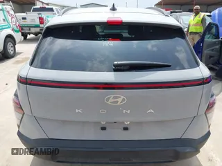 2025 Hyundai Kona SEL with VIN KM8HB3AB8SU224753, listed as a IAAI auction lot 42116079 with 13,073 mi miles. Bid and sale history available at carsss.com. Image 16.