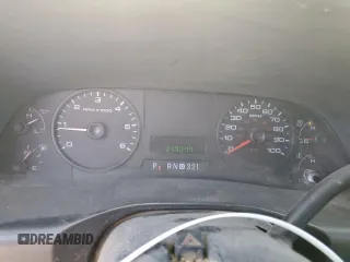 2006 Ford F-250 XL z VIN 1FTSW20596EC03897, wystawiony jako Copart lot #60226495 z przebiegiem 219 044 mil mil oraz Czysty tytuł • Clean title. Historia ofert i sprzedaży dostępna na DreamBid. Obrazek 9.