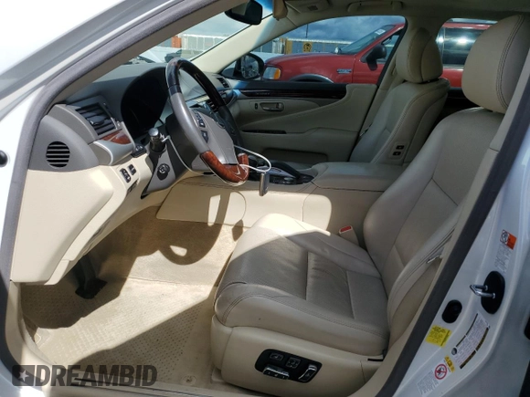 2017 Lexus LS 460 with VIN JTHBL5EF7H5146810, listed as a Copart auction lot 49253905 with 71,518 mi miles and Salvage title. Bid and sale history available at DreamBid. Image 7.