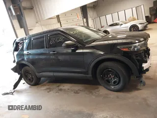 2023 Ford Police Interceptor Utility z VIN 1FM5K8AB1PGA03761, wystawiony jako IAAI lot #42068628 z przebiegiem 39 009 mil mil oraz . Historia ofert i sprzedaży dostępna na DreamBid. Obrazek 13.