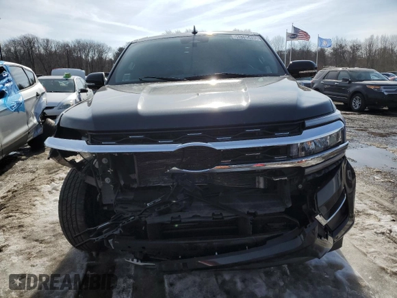 2023 Ford Expedition Max Limited with VIN 1FMJK1K82PEA12246, listed as a Copart auction lot 45705495 with 62,834 mi miles and Clean title. Bid and sale history available at DreamBid. Image 5.