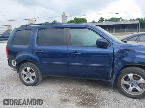 2015 Honda Pilot EX-L with VIN 5FNYF4H56FB040909, listed as a IAAI auction lot 42028609 with 267,375 mi miles and . Bid and sale history available at carsss.com. Image 13.