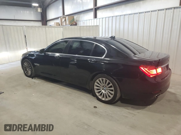 2012 BMW 7 Series 750Li xDrive z VIN WBAKC8C50CC435624, wystawiony jako Copart lot #56664315 z przebiegiem 94 100 mil mil oraz Czysty tytuł • Clean title. Historia ofert i sprzedaży dostępna na DreamBid. Obrazek 2.