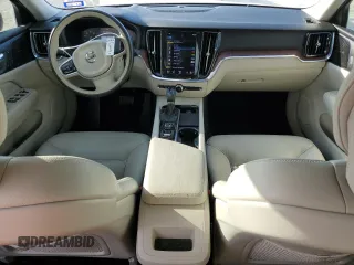 2021 Volvo S60 Momentum with VIN 7JR102FKXMG094315, listed as a Copart auction lot 44788924 with 37,526 mi miles. Bid and sale history available at carsss.com. Image 8.