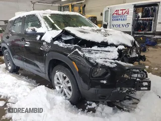 2021 Chevrolet TrailBlazer LS with VIN KL79MNSL7MB085703, listed as a IAAI auction lot 41590450 with 46,894 mi miles. Bid and sale history available at carsss.com. Image 1.