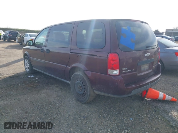 2007 Chevrolet Uplander LS Fleet z VIN 1GNDV23W57D194887, wystawiony jako IAAI lot #41543303 z przebiegiem 227 093 mil mil oraz . Historia ofert i sprzedaży dostępna na DreamBid. Obrazek 3.