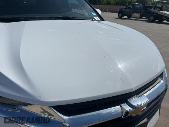 2022 Chevrolet Blazer LT with VIN 3GNKBHR4XNS212483, listed as a IAAI auction lot 42825446 with 33,883 mi miles and . Bid and sale history available at DreamBid. Image 1.