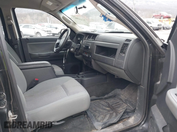 2011 Ram Dakota Bighorn/Lonestar with VIN 1D7RW3GK6BS611095, listed as a IAAI auction lot 41433067 with 137,638 mi miles. Bid and sale history available at carsss.com. Image 5.