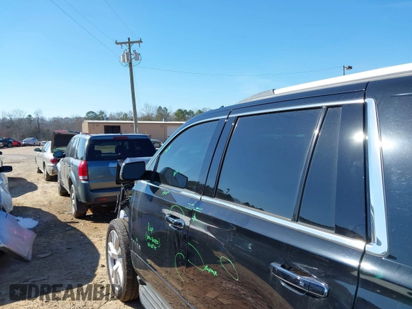 2020 Chevrolet Tahoe LTZ with VIN 1GNSCCKCXLR106732, listed as a IAAI auction lot 41486660 with Not provided miles and . Bid and sale history available at DreamBid. Image 15.