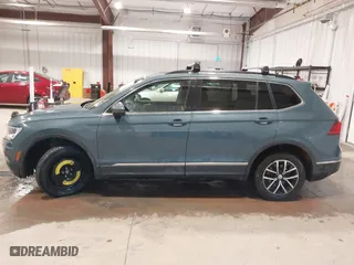 2021 Volkswagen Tiguan SE with VIN 3VV2B7AX6MM077337, listed as a IAAI auction lot 41345637 with 62,989 mi miles. Bid and sale history available at carsss.com. Image 15.