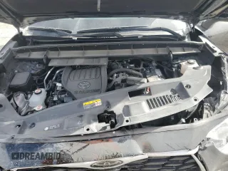 2024 Toyota Highlander LE with VIN 5TDKDRBH4RS542507, listed as a Copart auction lot 53318265 with 19,014 mi miles and Salvage title. Bid and sale history available at DreamBid. Image 13.