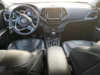 2019 Jeep Cherokee Limited with VIN 1C4PJMDN5KD133860, listed as a Copart auction lot 84177234 with 107,369 mi miles and Salvage Title. Bid and sale history available at carsss.com. Image 8.