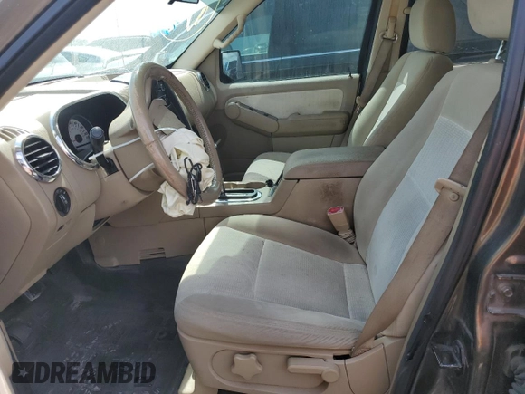 2008 Ford Explorer Sport Trac XLT с VIN 1FMEU31E28UA05304, выставлен на аукционе Copart как лот 54233835 с пробегом Не указан миль и Списание • Salvage title. История ставок и продаж доступна на DreamBid. Изображение 7.