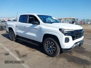 2024 Chevrolet Colorado 4WD Z71 with VIN 1GCPTDEK0R1155792, listed as a IAAI auction lot 42455100 with 19,594 mi miles and . Bid and sale history available at DreamBid. Image 1.