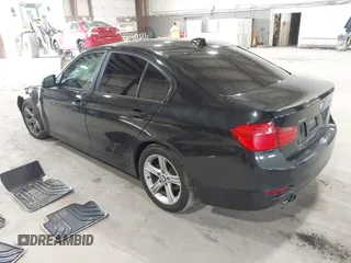 2014 BMW 3 Series 328i xDrive с VIN WBA3B5G53ENS09259, выставлен на аукционе IAAI как лот 42358472 с пробегом 152 425 миль миль и . История ставок и продаж доступна на DreamBid. Изображение 3.