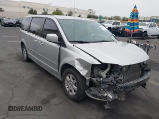2012 Chrysler Town & Country Touring with VIN 2C4RC1BG9CR368055, listed as a IAAI auction lot 41893275 with 188,390 mi miles. Bid and sale history available at carsss.com. Image 1.