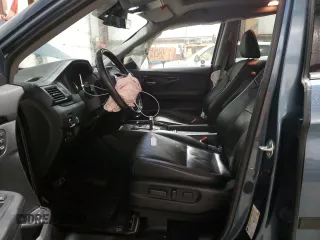 2019 Honda Pilot Touring 7-Passenger with VIN 5FNYF6H68KB502501, listed as a Copart auction lot 85263694 with 119,183 mi miles and Salvage Title. Bid and sale history available at DreamBid. Image 7.