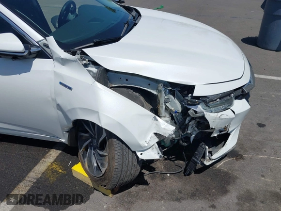2019 Honda Insight Touring z VIN 19XZE4F99KE027245, wystawiony jako IAAI lot #42278692 z przebiegiem 106 184 mil mil oraz . Historia ofert i sprzedaży dostępna na DreamBid. Obrazek 6.
