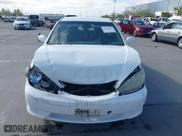 2006 Toyota Camry STD z VIN 4T1BE32KX6U671991, wystawiony jako IAAI lot #42348331 z przebiegiem 178 130 mil mil oraz . Historia ofert i sprzedaży dostępna na DreamBid. Obrazek 12.