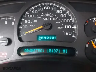 2004 Chevrolet Silverado 1500 Work Truck with VIN 2GCEC19T441162305, listed as a IAAI auction lot 42044275 with 154,971 mi miles. Bid and sale history available at carsss.com. Image 7.
