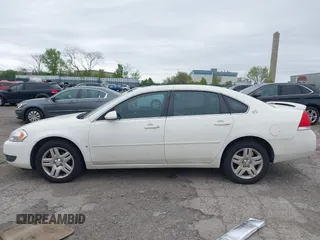 2008 Chevrolet Impala LT with VIN 2G1WC583689223425, listed as a IAAI auction lot 42079555 with 118,569 mi miles and . Bid and sale history available at DreamBid. Image 13.