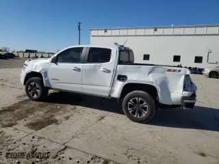 2018 Chevrolet Colorado 4WD Z71 with VIN 1GCPTDE1XJ1215573, listed as a Copart auction lot 47011385 with 73,476 mi miles and Salvage Title. Bid and sale history available at carsss.com. Image 2.
