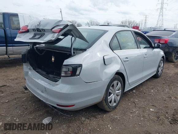 2017 Volkswagen Jetta S с VIN 3VW2B7AJ3HM384428, выставлен на аукционе IAAI как лот 41942676 с пробегом 57 167 миль миль и . История ставок и продаж доступна на DreamBid. Изображение 4.