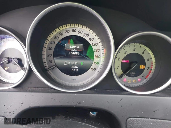 2014 Mercedes-Benz C 250 Sport с VIN WDDGF4HBXEG253583, выставлен на аукционе IAAI как лот 42189407 с пробегом 134 896 миль миль и . История ставок и продаж доступна на DreamBid. Изображение 15.