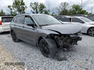 2022 Volkswagen Tiguan SE R-Line Black с VIN 3VVCB7AX1NM063447, выставлен на аукционе Copart как лот 59599855 с пробегом 53 400 миль миль и На запчасти • Non repairable. История ставок и продаж доступна на DreamBid. Изображение 4.