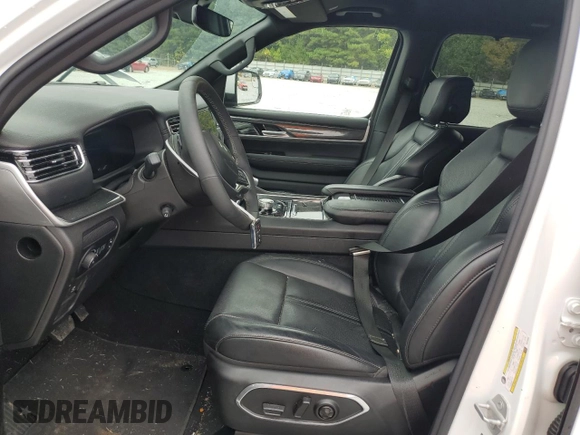 2022 Jeep Grand Wagoneer with VIN 1C4SJUAT8NS228393, listed as a Copart auction lot 80853904 with 39,524 mi miles and Salvage title. Bid and sale history available at DreamBid. Image 7.