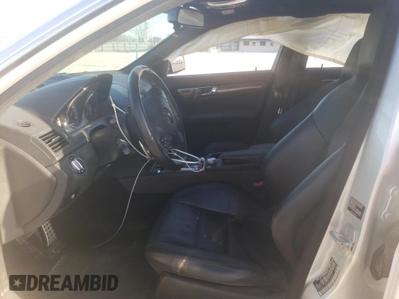 2009 Mercedes-Benz C 63 AMG with VIN WDDGF77X59F251024, listed as a Copart auction lot 86815874 with 116,990 mi miles and Salvage Title. Bid and sale history available at DreamBid. Image 7.