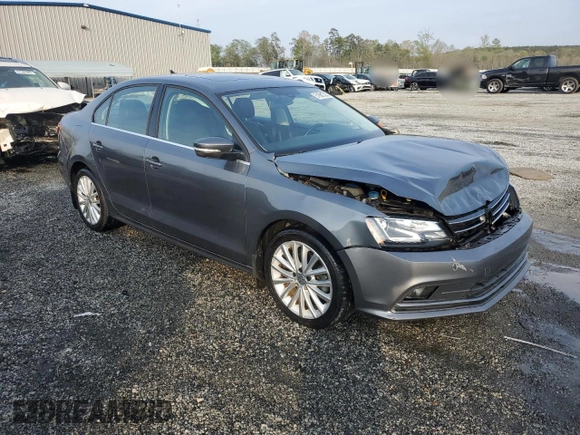 2016 Volkswagen Jetta SEL with VIN 3VWL17AJ3GM309914, listed as a Copart auction lot 51681525 with 132,154 mi miles and Salvage title. Bid and sale history available at DreamBid. Image 4.