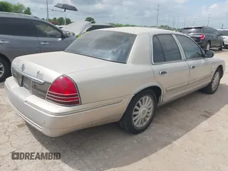 2009 Mercury Grand Marquis LS z VIN 2MEHM75V89X606342, wystawiony jako IAAI lot #42415794 z przebiegiem 103 166 mil mil oraz . Historia ofert i sprzedaży dostępna na DreamBid. Obrazek 4.