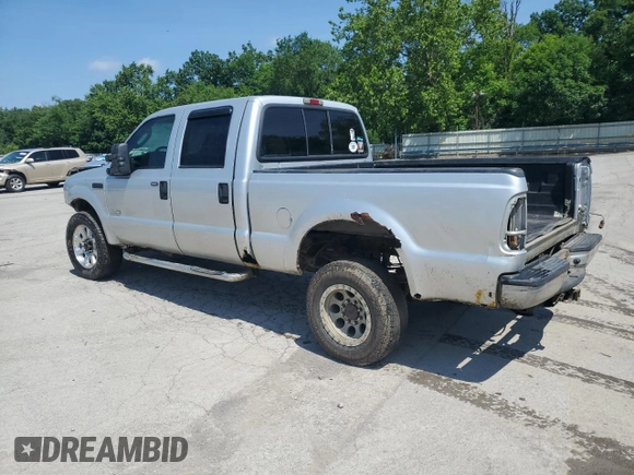 2005 Ford F-350 XL z VIN 1FTWW31P55EA70013, wystawiony jako Copart lot #62473005 z przebiegiem 205 642 mil mil oraz Szkoda całkowita • Salvage title. Historia ofert i sprzedaży dostępna na DreamBid. Obrazek 2.