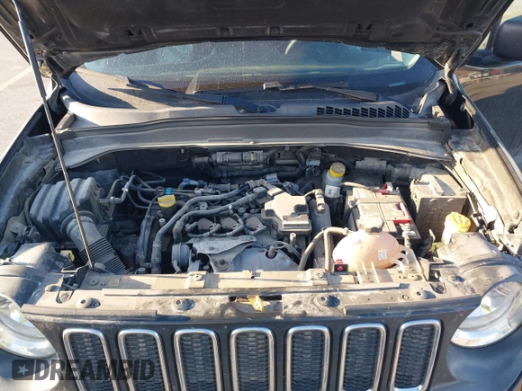 2016 Jeep Renegade Sport with VIN ZACCJAAW3GPD19335, listed as a IAAI auction lot 41904295 with 142,011 mi miles and . Bid and sale history available at carsss.com. Image 10.