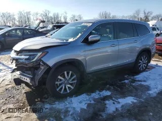 2021 Honda Pilot EX z VIN 5FNYF5H30MB029082, wystawiony jako Copart lot #86338254 z przebiegiem 26 401 mil mil oraz Szkoda całkowita • Salvage title. Historia ofert i sprzedaży dostępna na DreamBid. Obrazek 1.