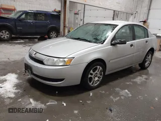 2003 Saturn ION ION 1 z VIN 1G8AG52F83Z191594, wystawiony jako IAAI lot #41008011 z przebiegiem 99 405 mil mil oraz . Historia ofert i sprzedaży dostępna na DreamBid. Obrazek 2.