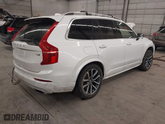 2019 Volvo XC90 Momentum with VIN YV4A22PK3K1452939, listed as a IAAI auction lot 41359960 with 96,973 mi miles. Bid and sale history available at carsss.com. Image 4.