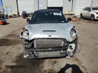 2012 MINI Convertible S z VIN WMWZP3C58CT550106, wystawiony jako Copart lot #45629035 z przebiegiem 104 851 mil mil oraz Szkoda całkowita • Salvage title. Historia ofert i sprzedaży dostępna na DreamBid. Obrazek 5.