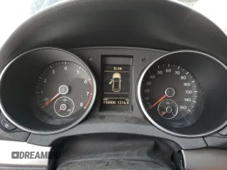 2010 Volkswagen Golf с VIN WVWAB7AJ2AW249445, выставлен на аукционе Copart как лот 68800524 с пробегом 116 000 миль миль и Списание • Salvage title. История ставок и продаж доступна на DreamBid. Изображение 9.