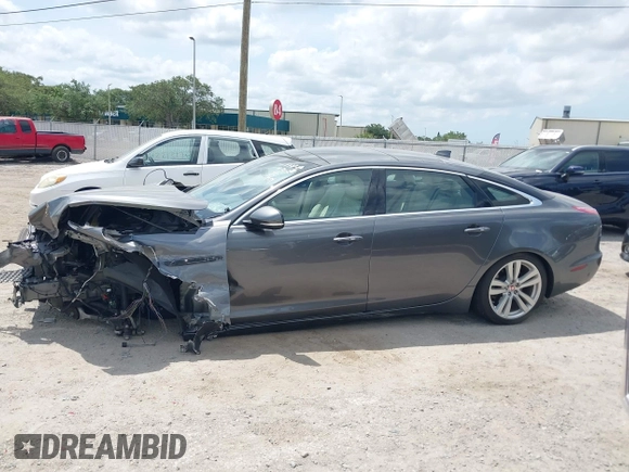2019 Jaguar XJ Portfolio with VIN SAJWA2G75K8W19401, listed as a IAAI auction lot 42214533 with 64,909 mi miles and . Bid and sale history available at DreamBid. Image 15.