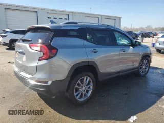 2023 GMC Terrain SLT z VIN 3GKALPEG0PL273175, wystawiony jako Copart lot #48524875 z przebiegiem 33 842 mil mil oraz Szkoda całkowita • Salvage title. Historia ofert i sprzedaży dostępna na DreamBid. Obrazek 3.