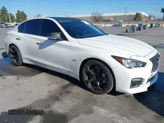 2017 Infiniti Q50 3.0t Premium with VIN JN1EV7AP3HM730522, listed as a IAAI auction lot 41399526 with 84,809 mi miles. Bid and sale history available at carsss.com. Image 1.