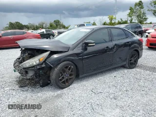 2016 Ford Focus SE z VIN 1FADP3F2XGL298904, wystawiony jako Copart lot #63287245 z przebiegiem 117 610 mil mil oraz Czysty tytuł • Clean title. Historia ofert i sprzedaży dostępna na DreamBid. Obrazek 1.